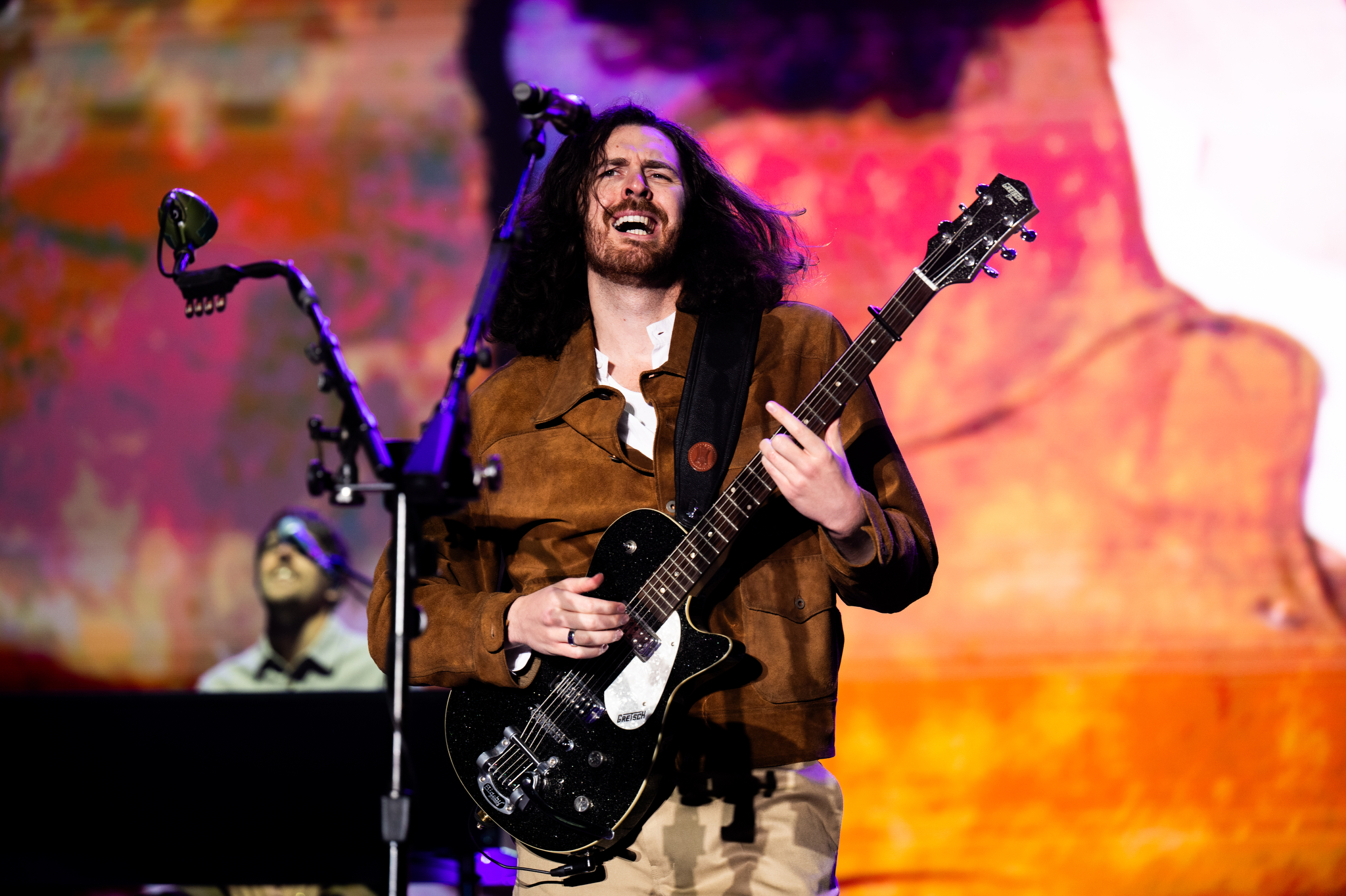 SOMMO Day 2 

Band: Hozier
Stage: Main stage

Shot for East Track Mind